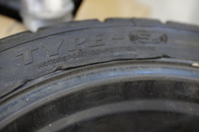 Как отличить восстановленные шины от новых? Советы по проверке + обзор плюсов и минусов